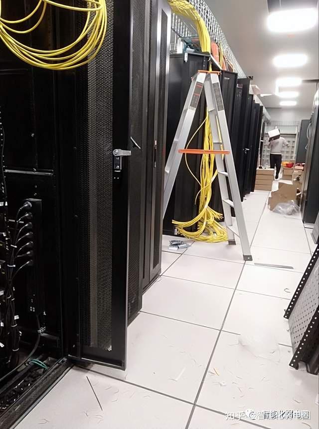 其设计思想要求模块(各独立系统)之间互相?加热器故障?加湿器故障热负荷峰值启动：在室温到达控制极限之前的1.5K或3%相对湿度时