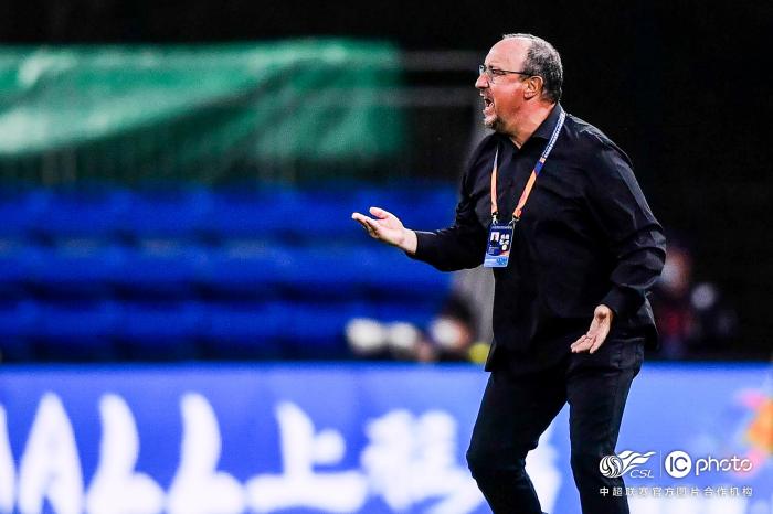 穿越四个月烽火,看2020中超众生相:冠军、黑马