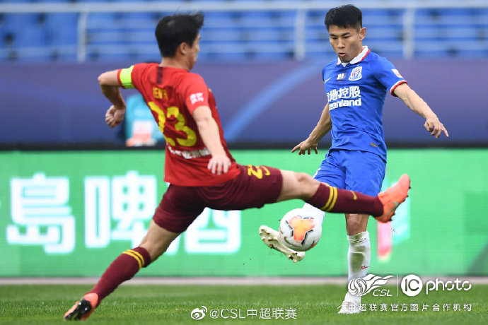 穿越四个月烽火,看2020中超众生相:冠军、黑马