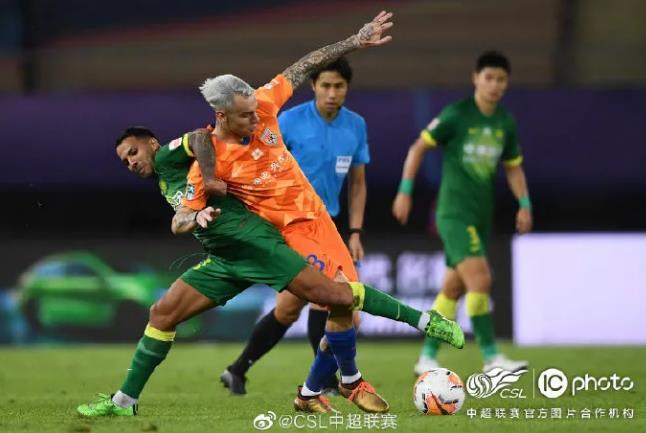 穿越四个月烽火,看2020中超众生相:冠军、黑马