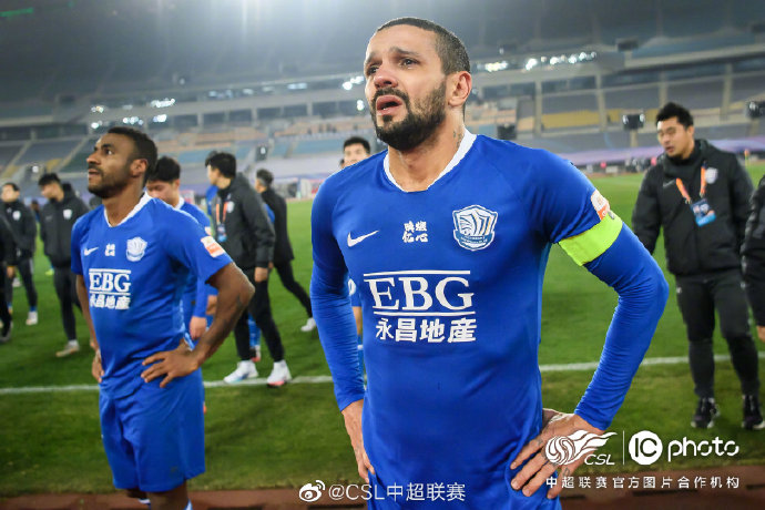 穿越四个月烽火,看2020中超众生相:冠军、黑马