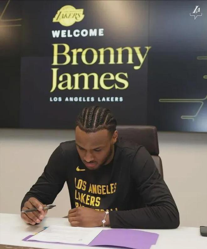 詹姆斯之子布朗尼NBA赛场爆发 投篮能力蜕变引关