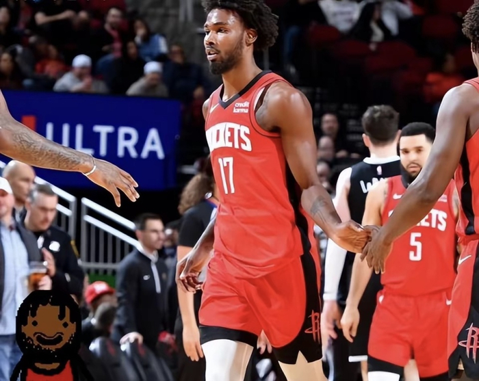 火箭季后赛晋级无悬念 续约难题成休赛期关键挑